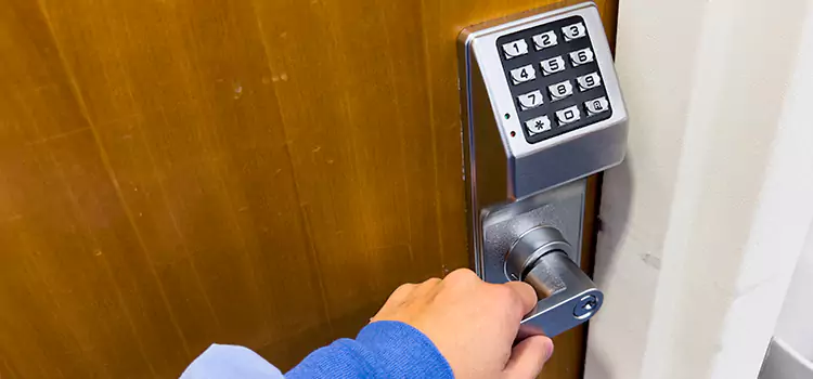 Why Choose Us for Your Keypad Lock Needs in San Carlos Park, FL?